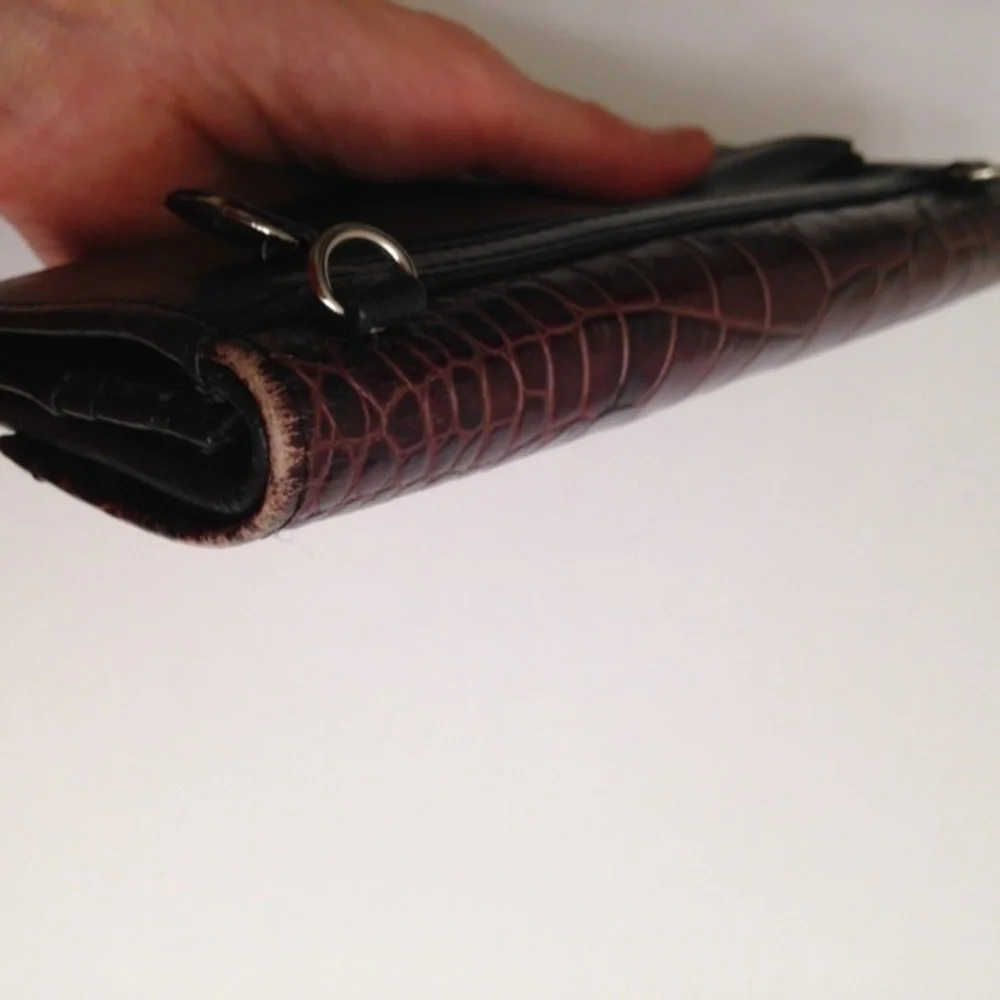 Brighton black brown croc embossed leather wallet